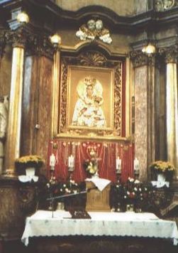 Ołtarz Matki Bożej Różanostockiej